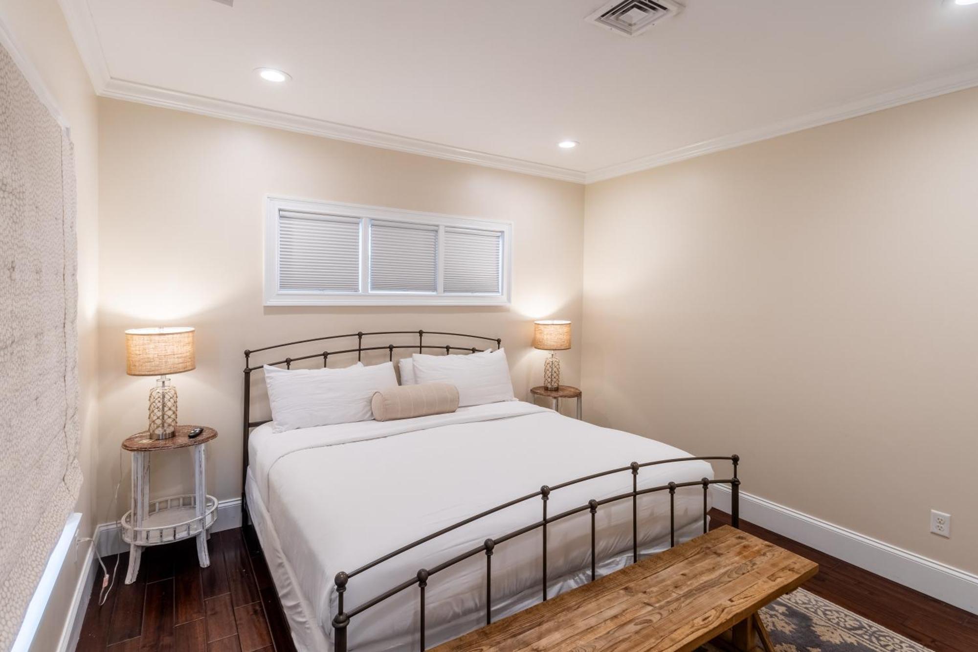 Appartamento The Newport Lofts - 546 Thames Street Esterno foto